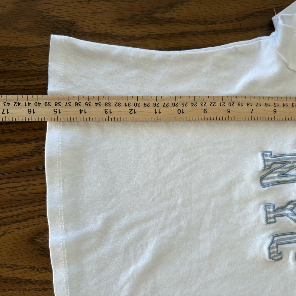 No Comment Girls NYC Embroidered White And Blue Crop Top Sz 14 - Picture 7 of 8